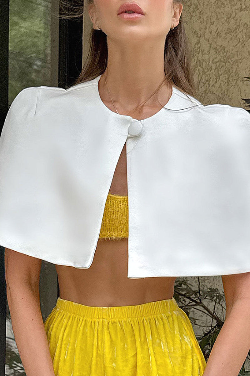Dami White Cropped Capelet