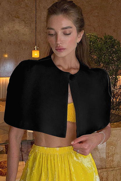 Dami White Cropped Capelet